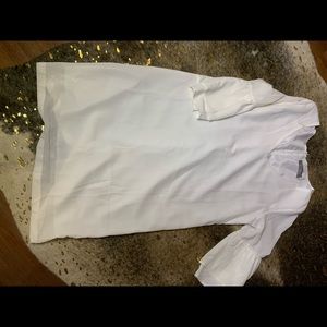 White dress w puff sleeves